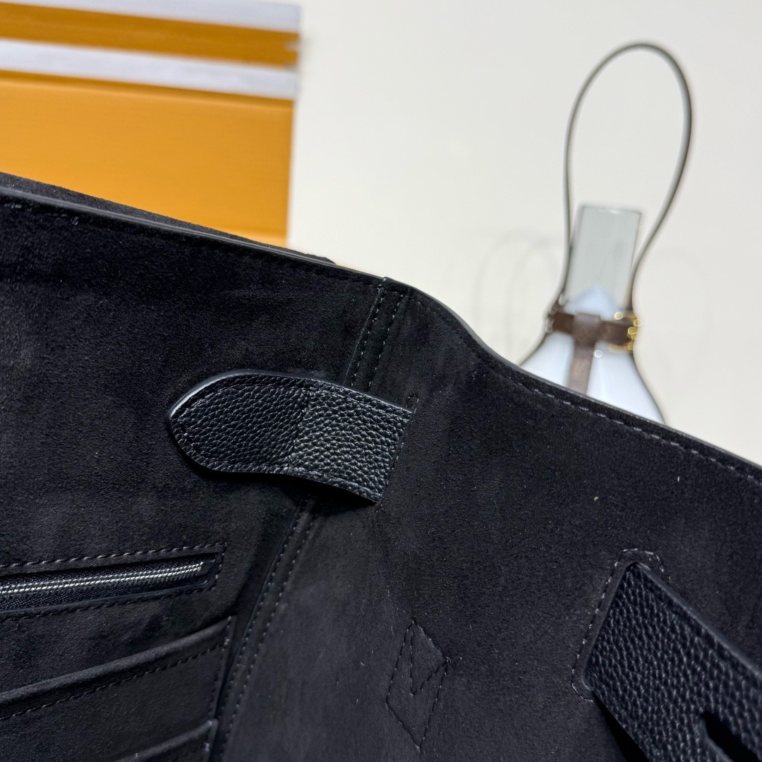 2026124173311873 270